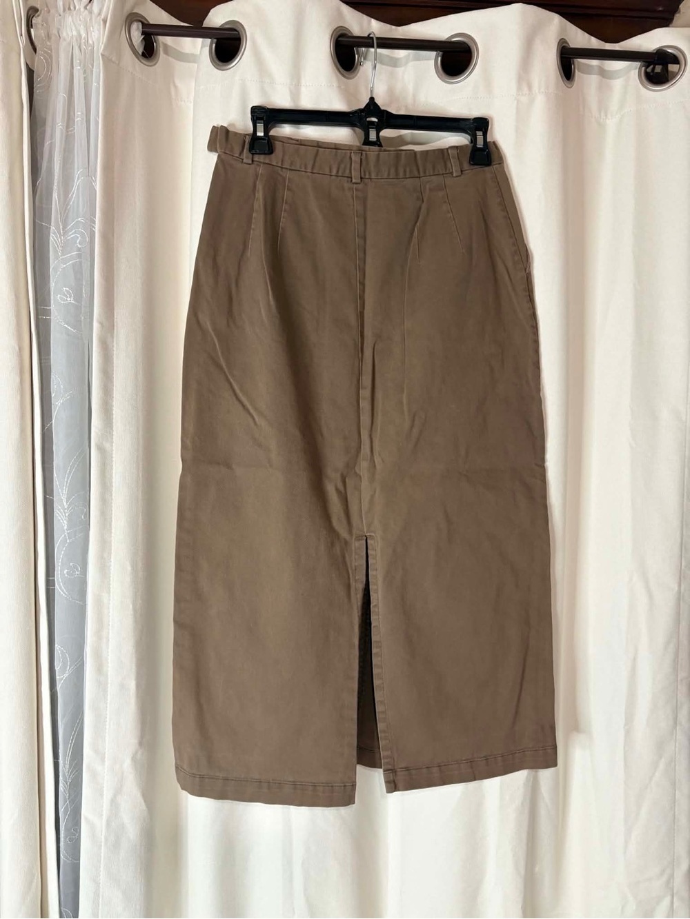 VTG Covington Brown Midi Skirt with Front Vent